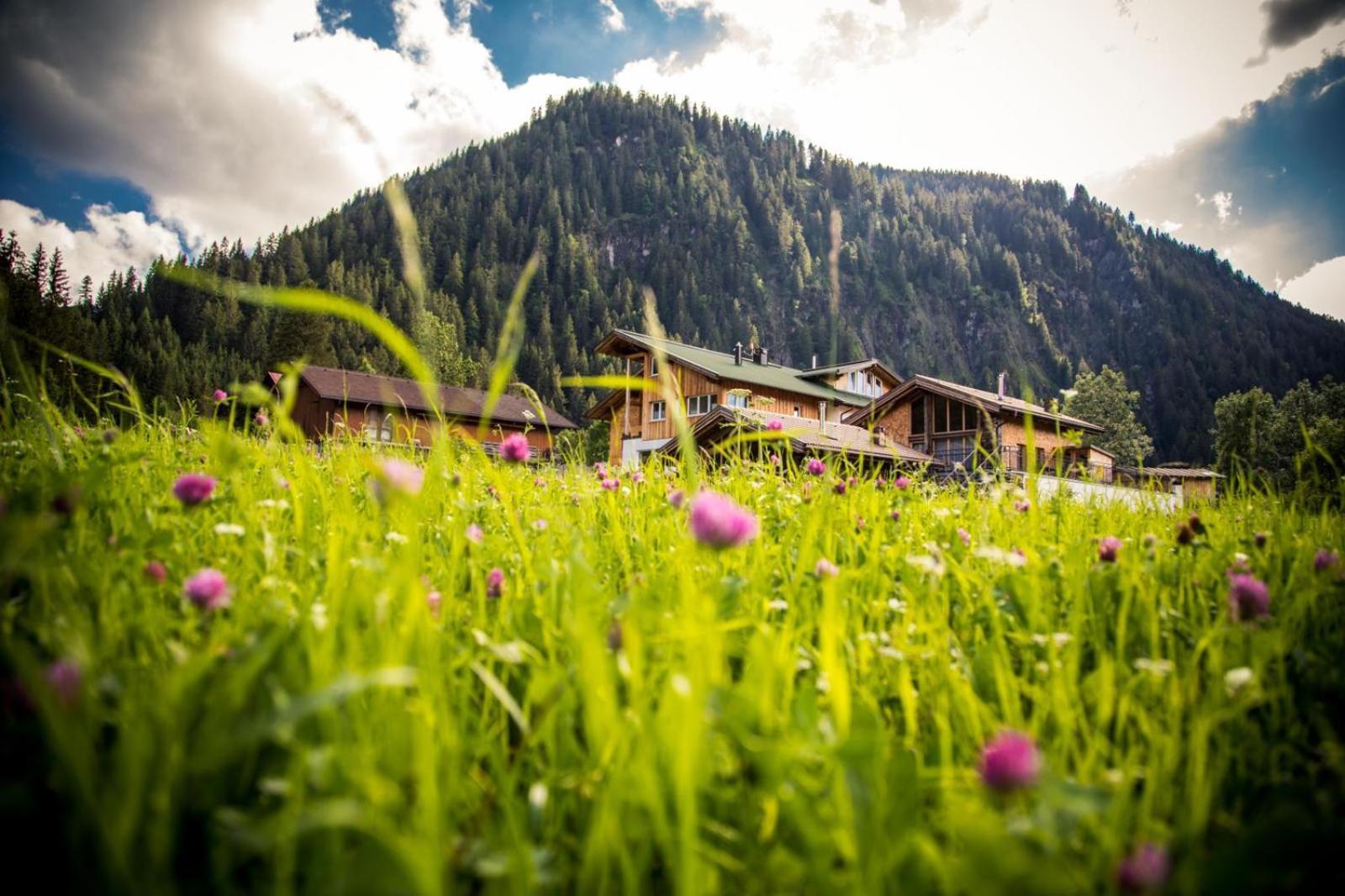 Braito'S Seaside Lodges Und Suites Haldensee Exterior foto